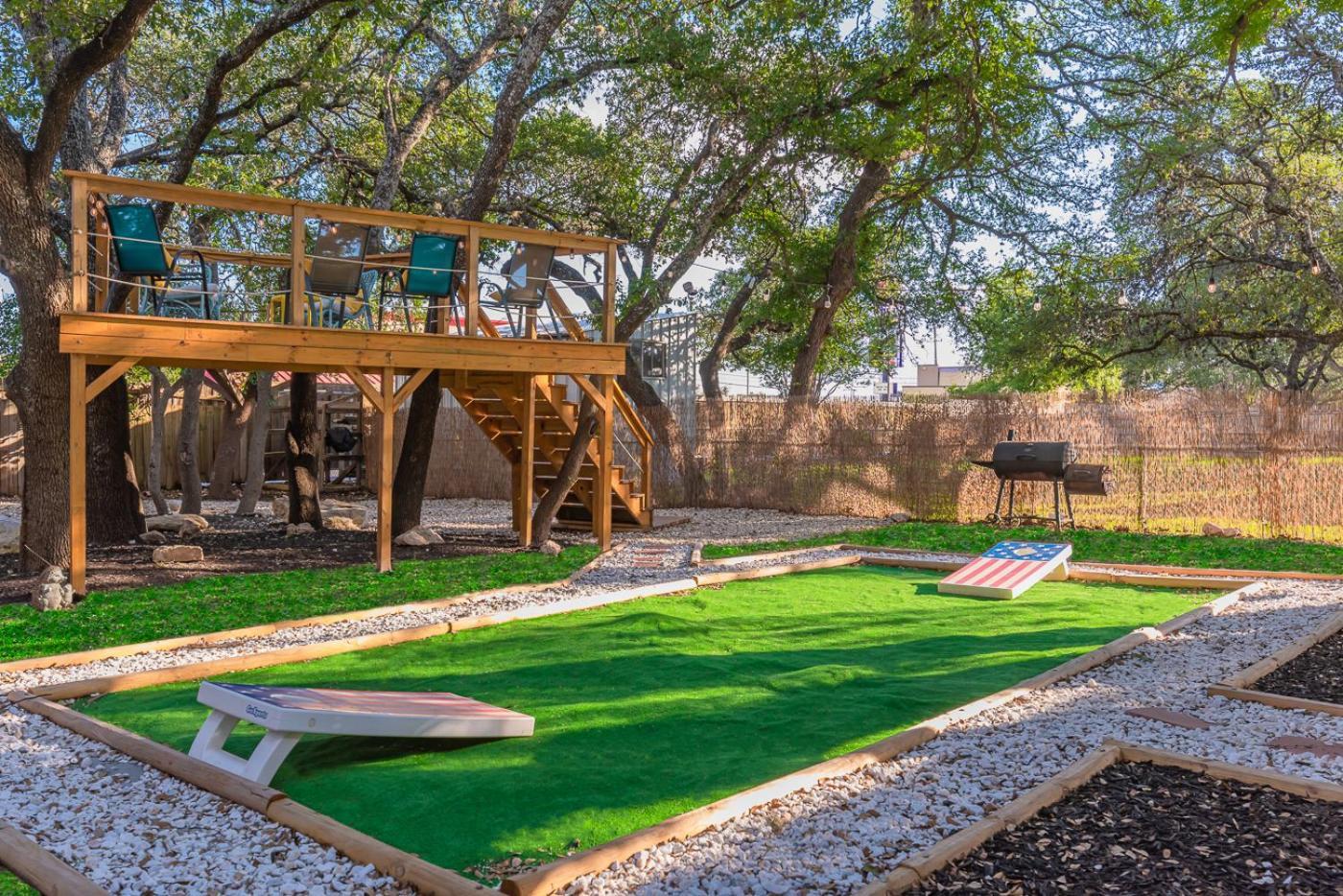 Luxurious Home With Hot Tub & Tree Deck By 6Flags San Antonio Exteriér fotografie